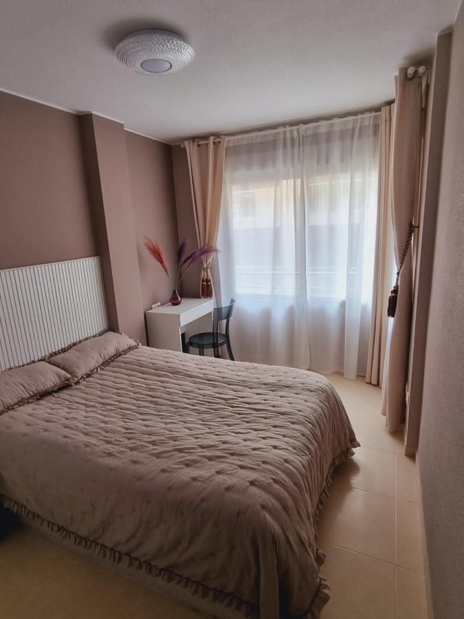 Luxury Evita Apartments In Torrevieja Dış mekan fotoğraf