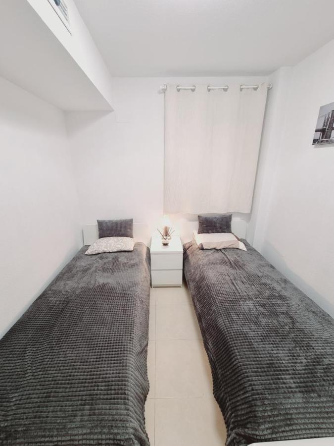 Luxury Evita Apartments In Torrevieja Dış mekan fotoğraf
