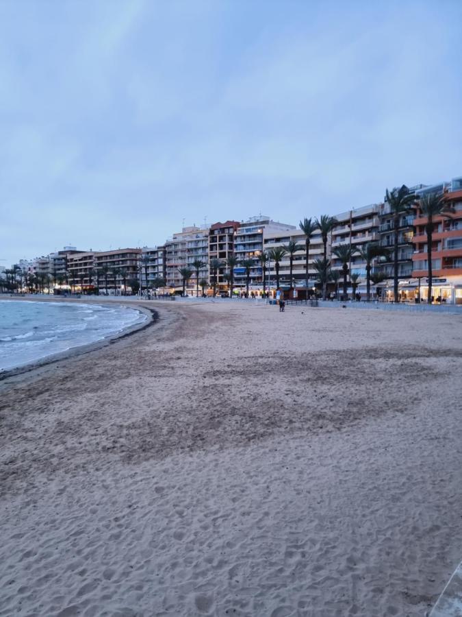 Luxury Evita Apartments In Torrevieja Dış mekan fotoğraf