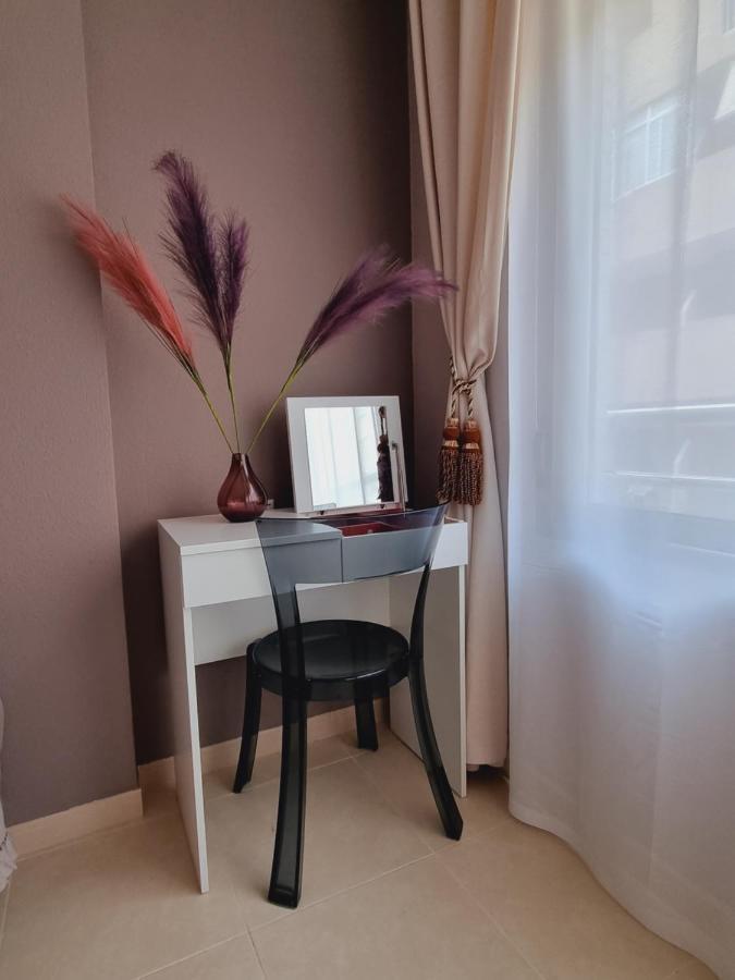 Luxury Evita Apartments In Torrevieja Dış mekan fotoğraf