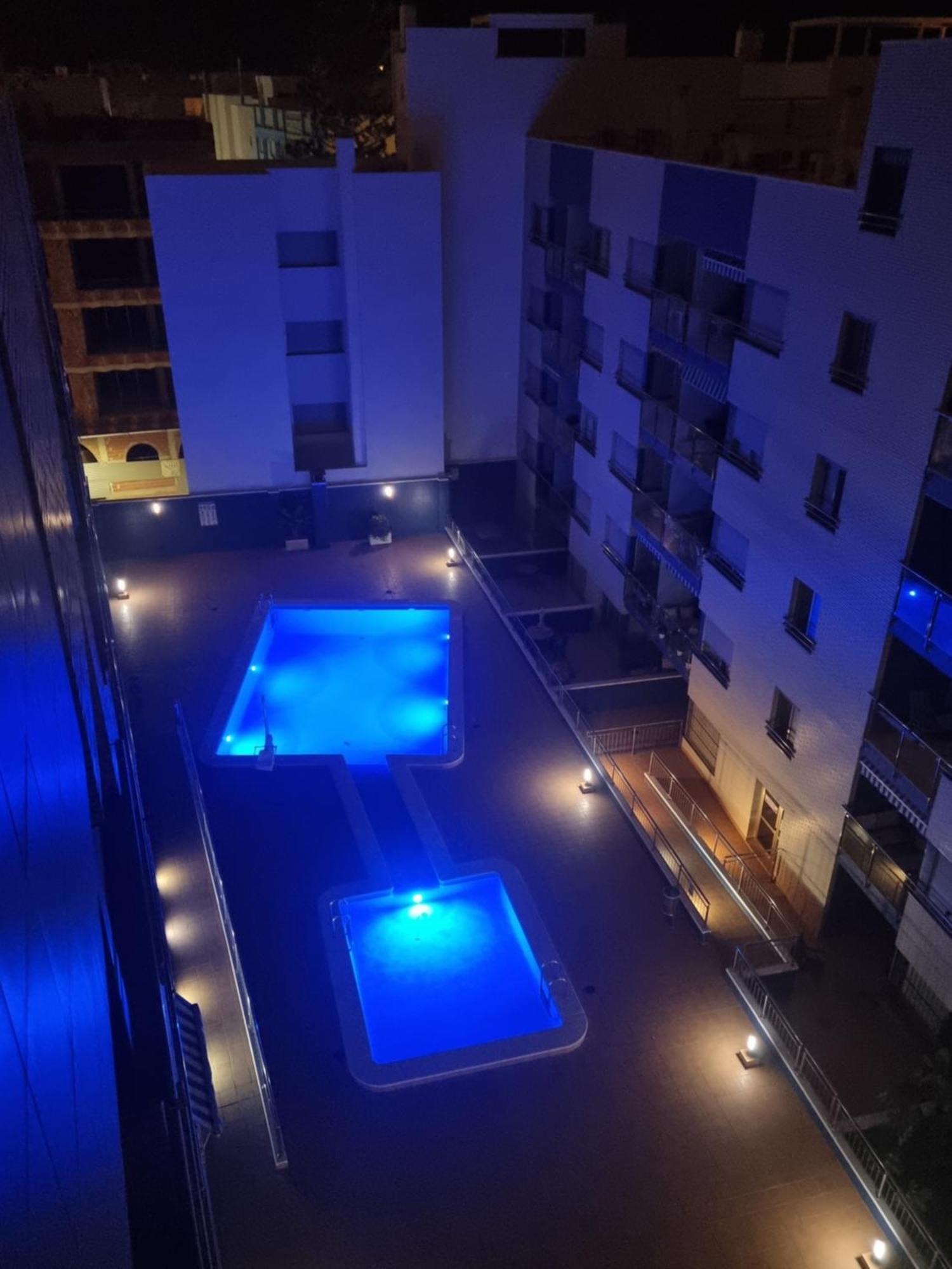 Luxury Evita Apartments In Torrevieja Dış mekan fotoğraf